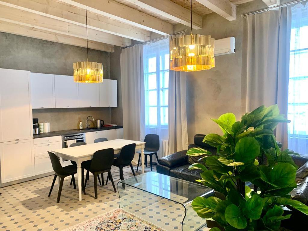 Florianska Deluxe Apartments With Air Condition Krakow Exterior photo